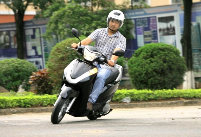 nhung-loi-thuong-gap-tren-mau-xe-tay-ga-honda-lead
