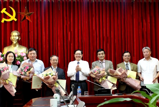 bo-nhiem-nhan-su-moi-tai-bo-lao-dong-thuong-binh-xa-hoi-bo-noi-vu-bo-ngoai-giao
