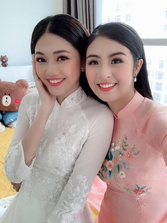 a-hau-thanh-tu-nam-chat-tay-chong-dai-gia-trong-le-don-dau
