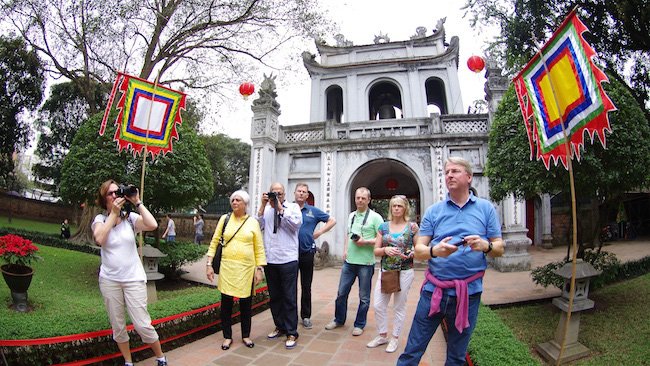 vi-sao-khach-quoc-te-khong-quay-lai-viet-nam