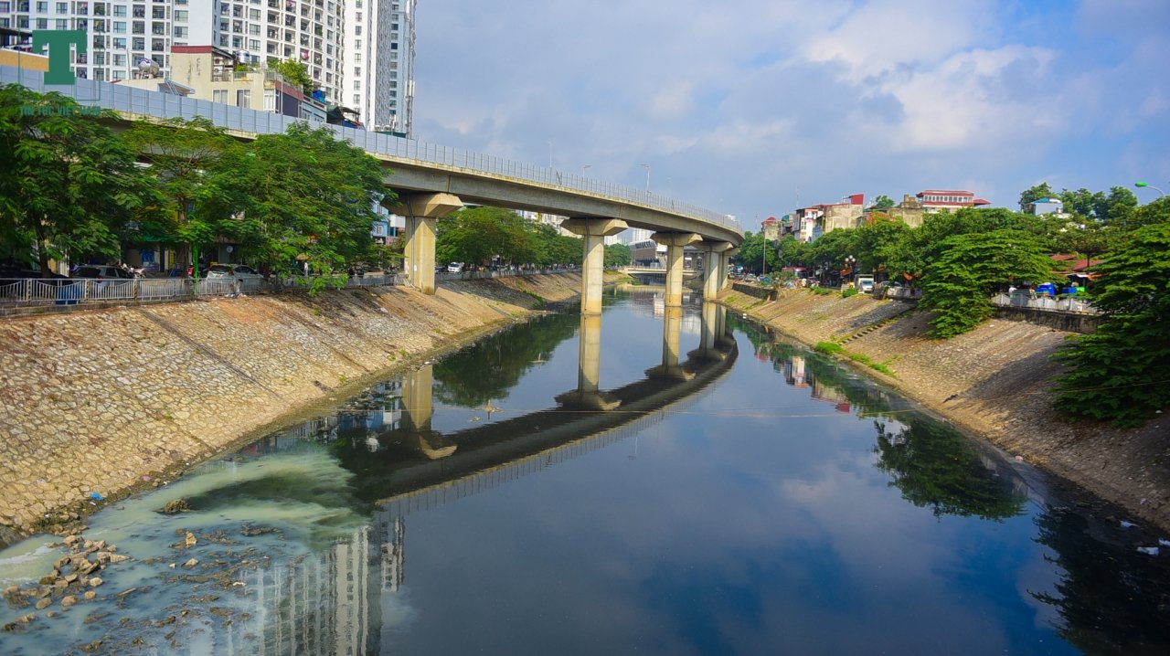 anh-song-to-lich-o-nhiem-duoc-doanh-nghiep-de-xuat-cai-tao-thanh-song-thames-cua-viet-nam
