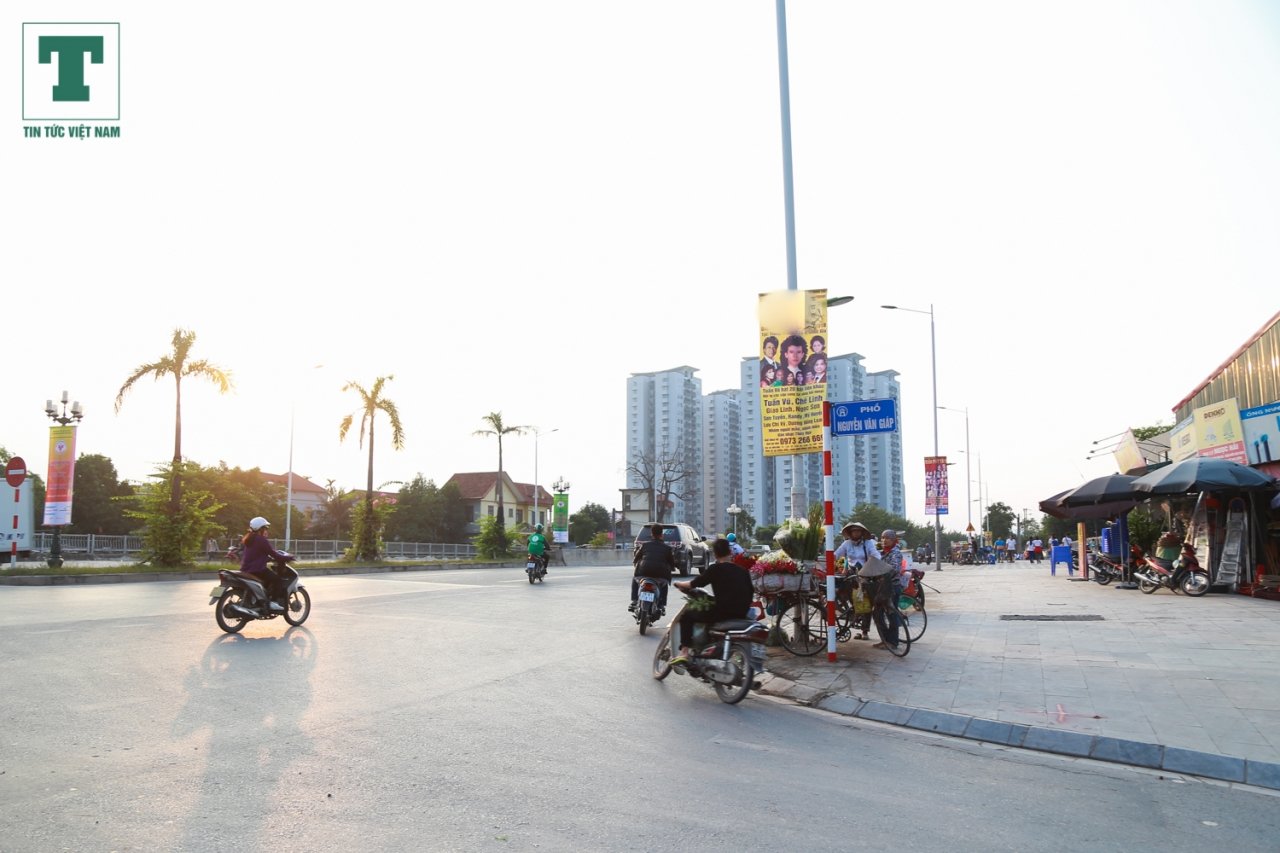ve-dep-cua-tuyen-duong-moi-duoc-mang-ten-nha-tu-ban-trinh-van-bo