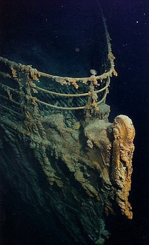 ai la nguoi gian tiep khien tau titanic chim trong dau don? hinh anh 9