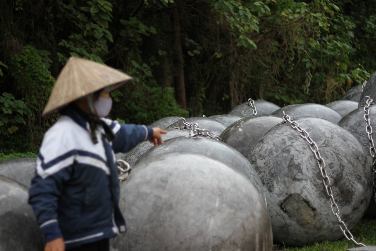 can-canh-40-qua-bong-xich-sau-khi-roi-khoi-svd-my-dinh