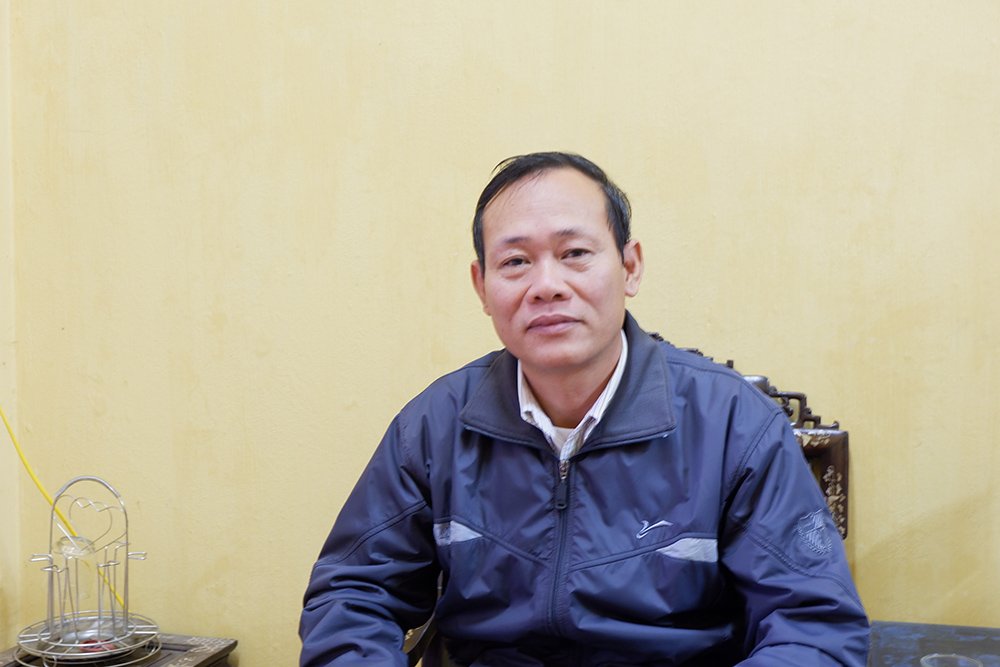 phu-tho-hieu-truong-nghi-lam-dung-tinh-duc-voi-hoc-sinh-dang-lam-viec-voi-cong-an