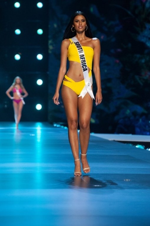 hhen-nie-duoc-danh-gia-cao-voi-man-trinh-dien-bikini-ban-ket-miss-universe-2018