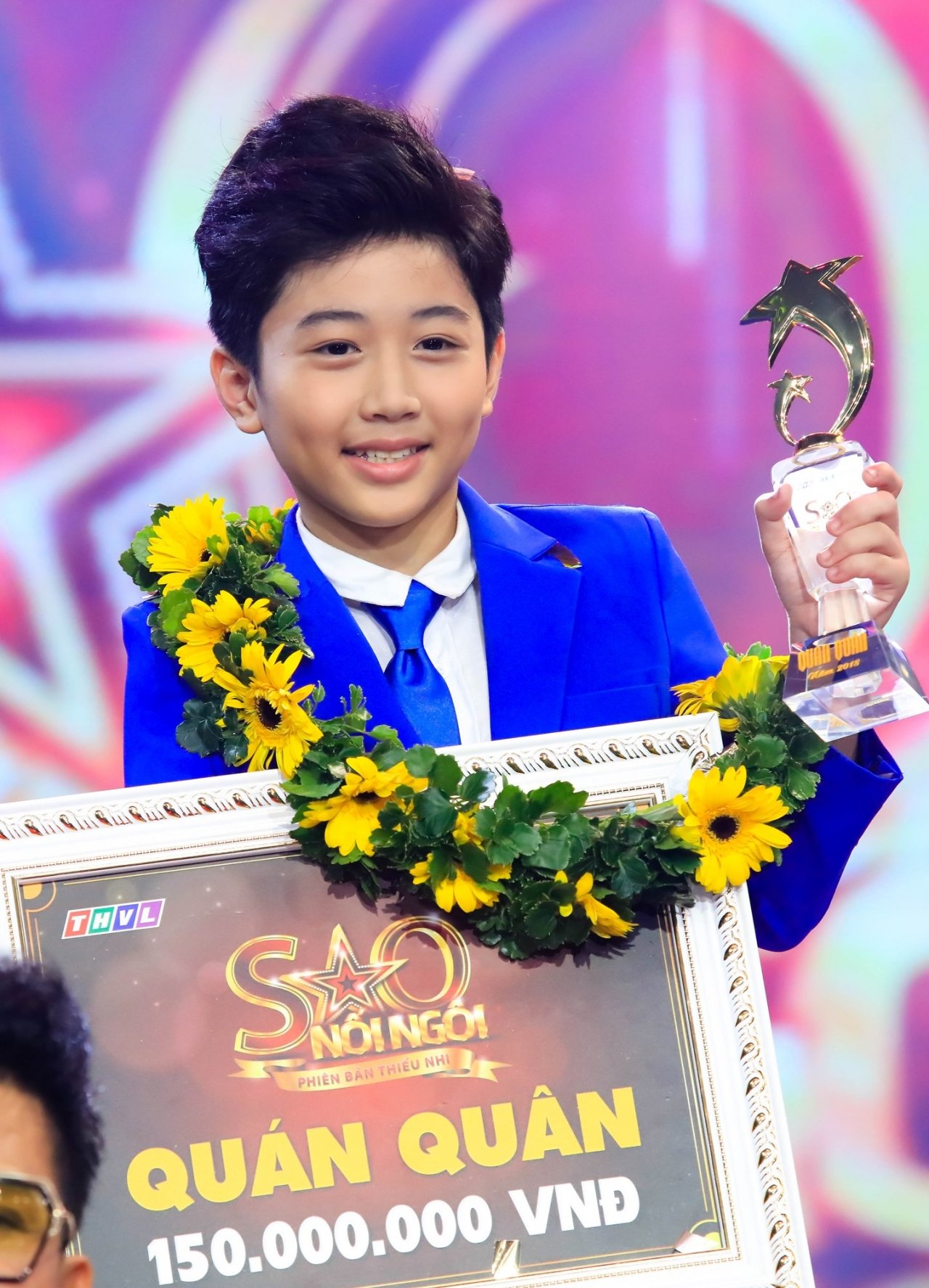 hot-boy-nhi-bui-gia-bao-doat-giai-quan-quan-sao-noi-ngoi-nhi
