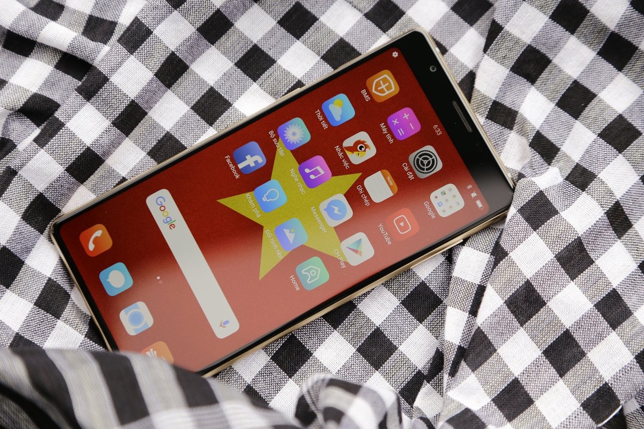 bkav-ra-mat-bphone-3-tu-hao-viet-nam-dong-hanh-cung-tuyen-quoc-gia