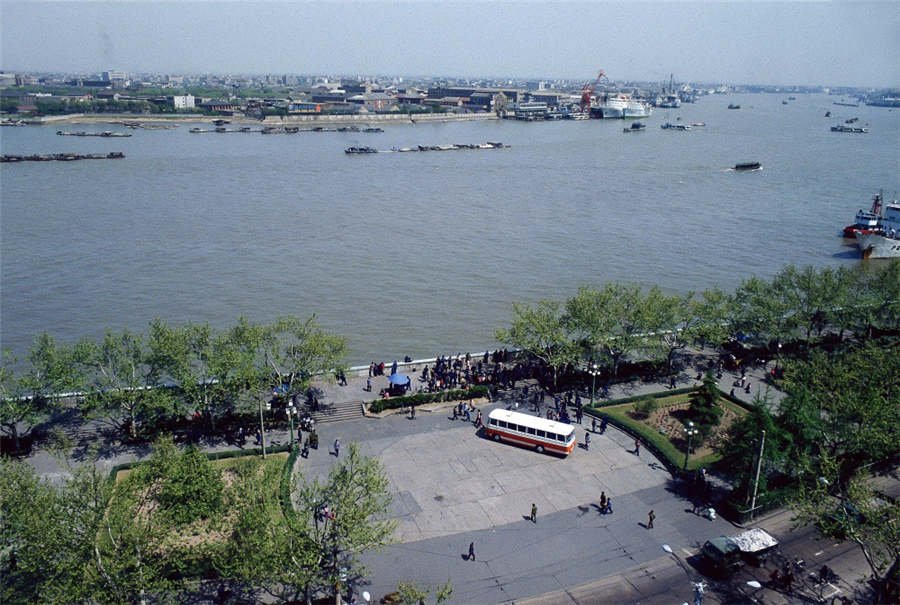 anh-trung-quoc-thay-da-doi-thit-sau-40-cai-cach-mo-cua