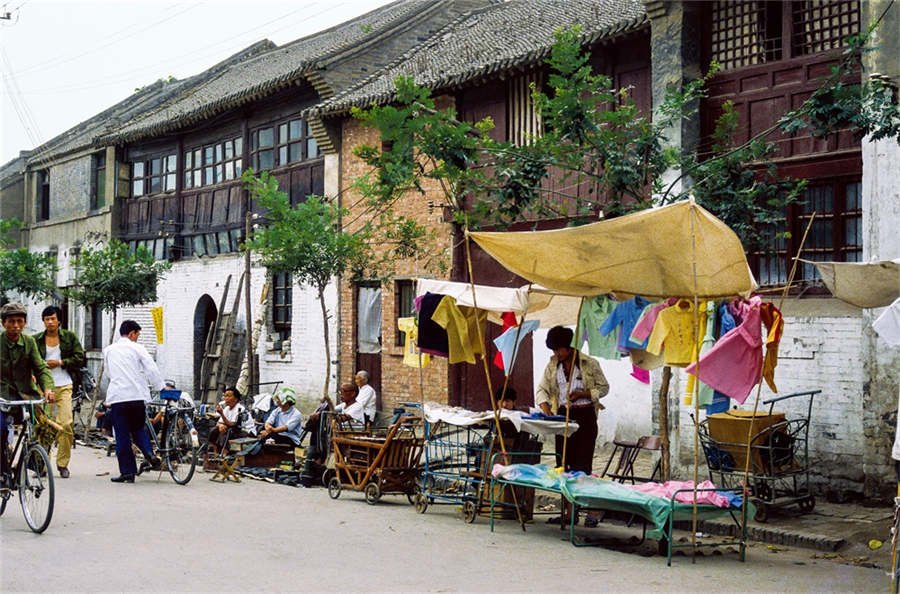 anh-trung-quoc-thay-da-doi-thit-sau-40-cai-cach-mo-cua