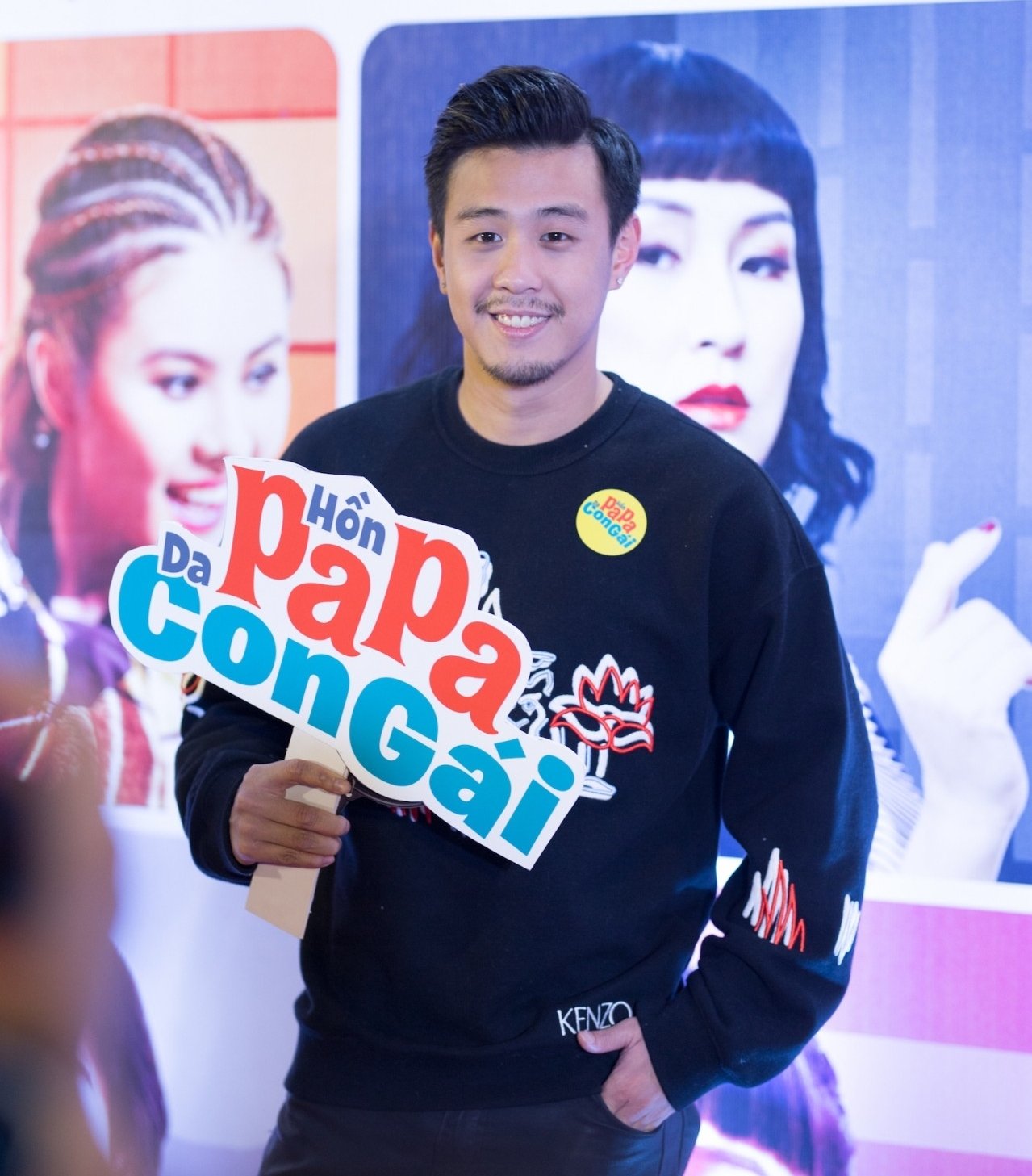 sao-viet-hao-hung-xem-phim-hon-papa-da-con-gai-cua-thai-hoa-va-kaity-nguyen