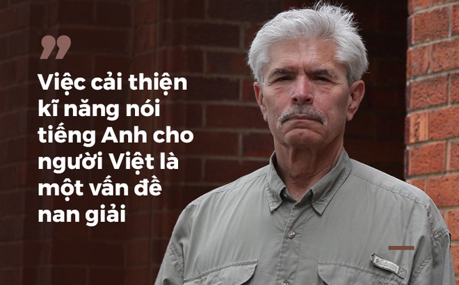 gs-terry-f-buss-hoc-tieng-anh-o-viet-nam-tay-ba-lo-va-nhung-ke-lua-dao