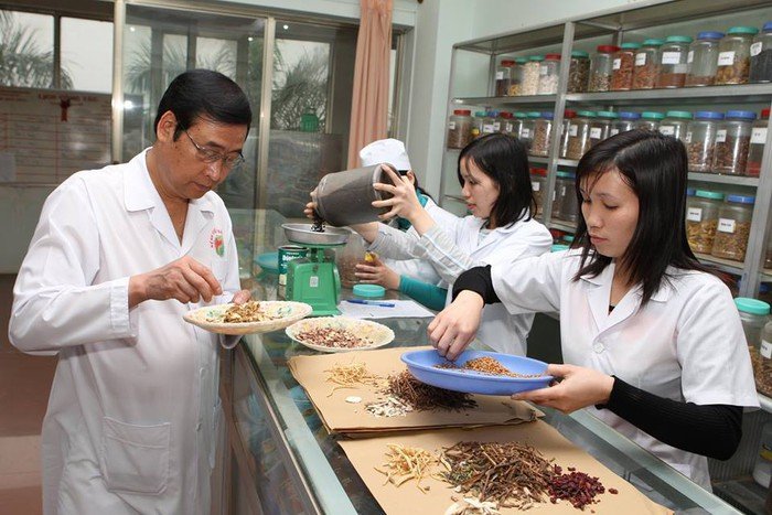 ong-chu-tap-doan-y-duoc-bao-long-doanh-nhan-nguyen-huu-khai-ra-di-tuoi-66