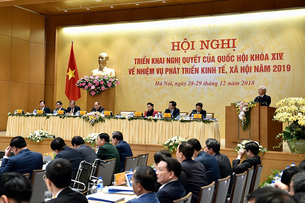 chinh-phu-khong-bao-gio-cho-phep-ngu-quen-tren-vong-nguyet-que