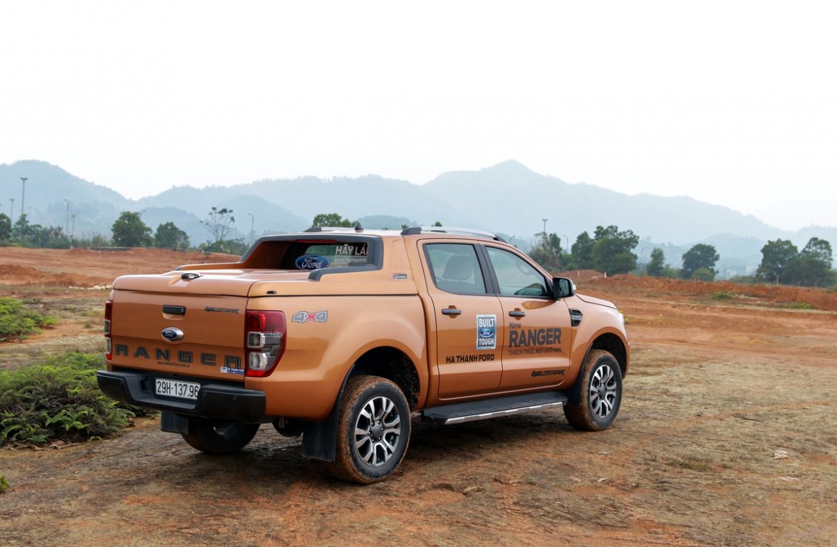 ford-ranger-moi-nhung-uu-the-so-voi-doi-thu-tai-viet-nam