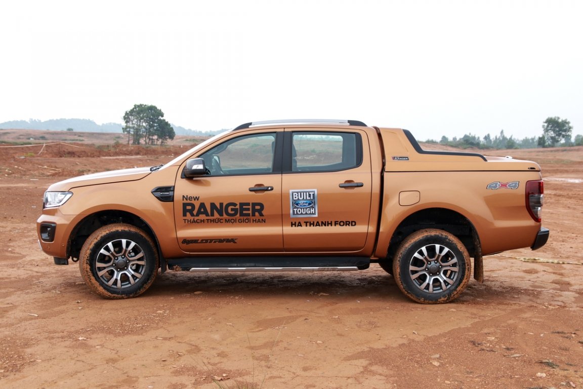 ford-ranger-moi-nhung-uu-the-so-voi-doi-thu-tai-viet-nam