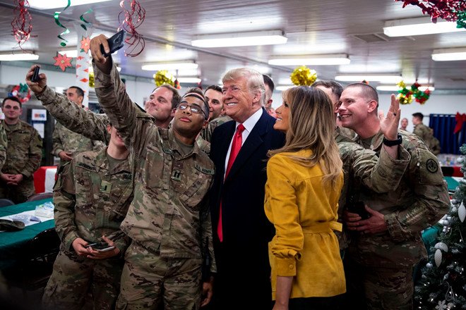 Chính trường Iraq nổi sóng vì TT Trump bất ngờ thăm quân tại đây hình ảnh 2 Chinh truong Iraq noi song vi TT Trump bat ngo tham quan tai day hinh anh 2