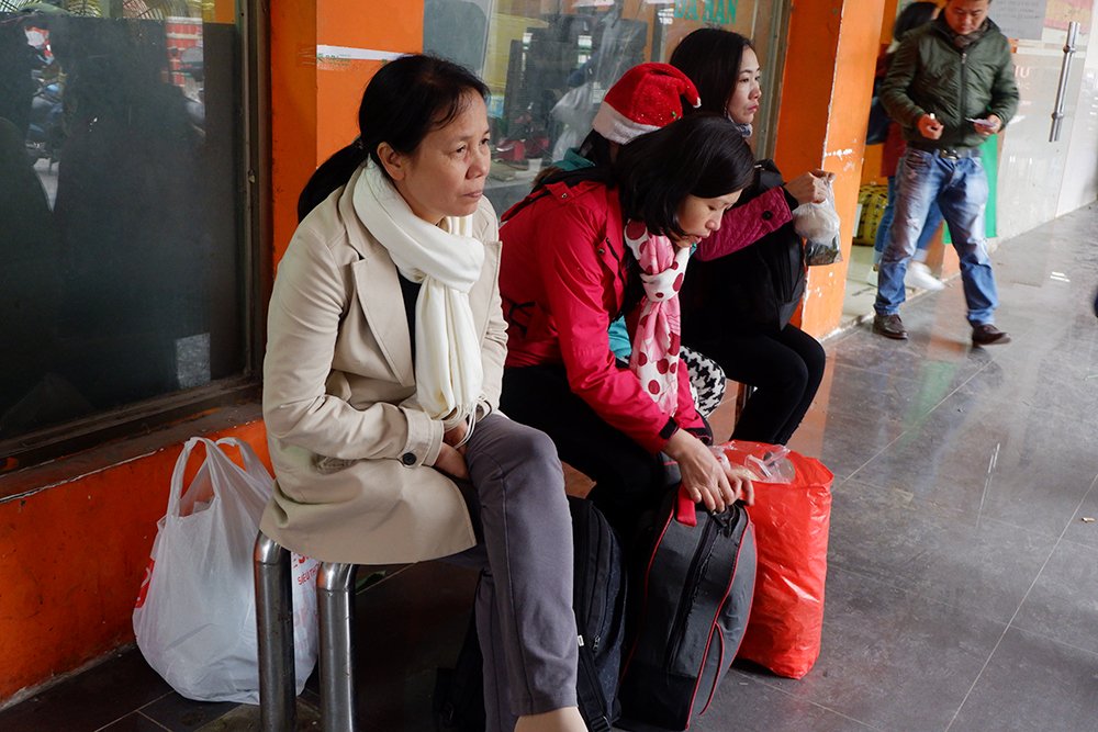 ha-noi-nguoi-dan-do-xo-ve-que-trong-ngay-dau-nghi-tet-duong-lich-2019