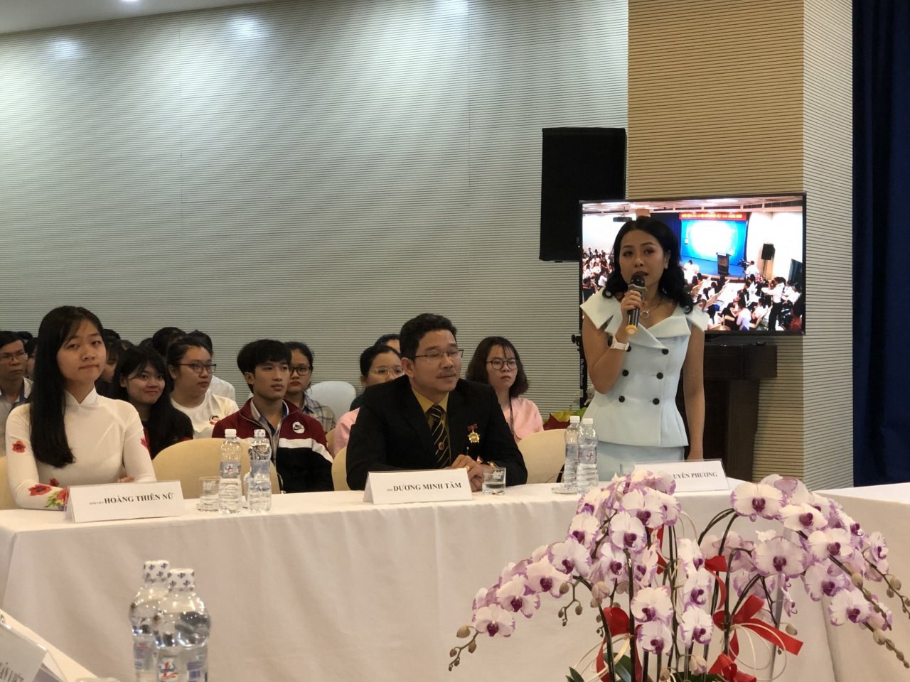 tan-hiep-phat-lan-thu-8-dong-hanh-cung-giai-thuong-qua-cau-vang