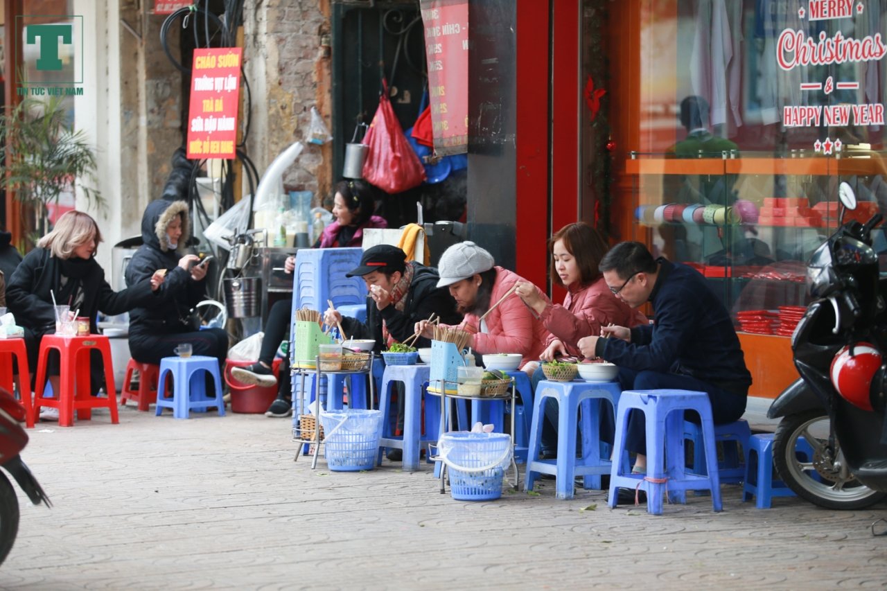 ha-noi-nhon-nhip-tro-lai-trong-ngay-lam-viec-dau-nam-2019