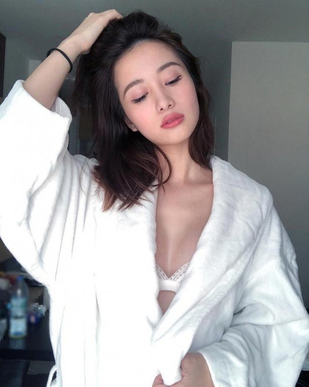 cac-quy-co-tuoi-hoi-quyen-ru-thanh-cong-trong-showbiz-viet