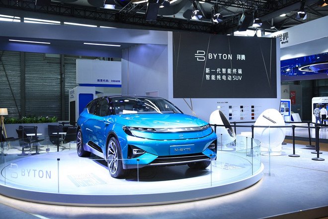 byton-m-byte-o-to-chay-dien-co-vo-lang-di-nhat-the-gioi