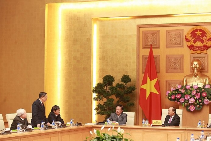 hinh-anh-chinh-phu-nguyen-xuan-phuc-gap-mat-lanh-dao-hoi-giao-duc-cham-soc-suc-khoe-cong-dong-viet-nam