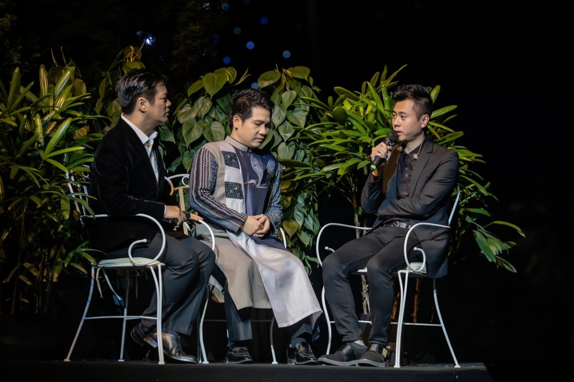 thu-phuong-khien-khan-gia-phat-cuong-khi-lan-dau-hat-nhac-an-thuyen