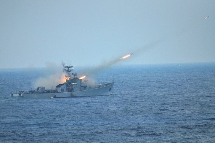 hai-quan-syria-nho-nhung-co-vo-1