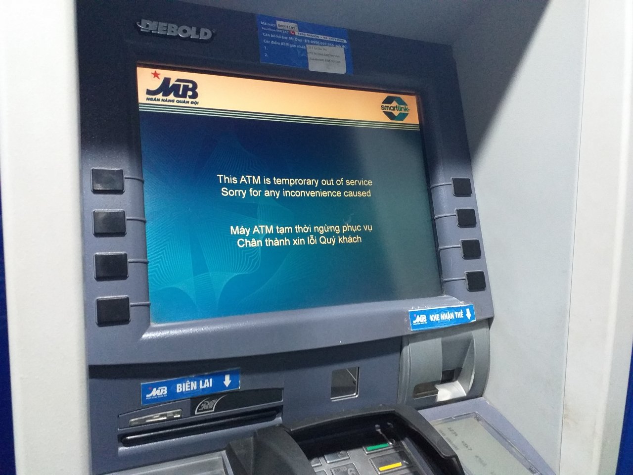 chua-den-tet-nguyen-dan-ky-hoi-atm-ngan-hang-quan-doi-ngung-hoat-dong