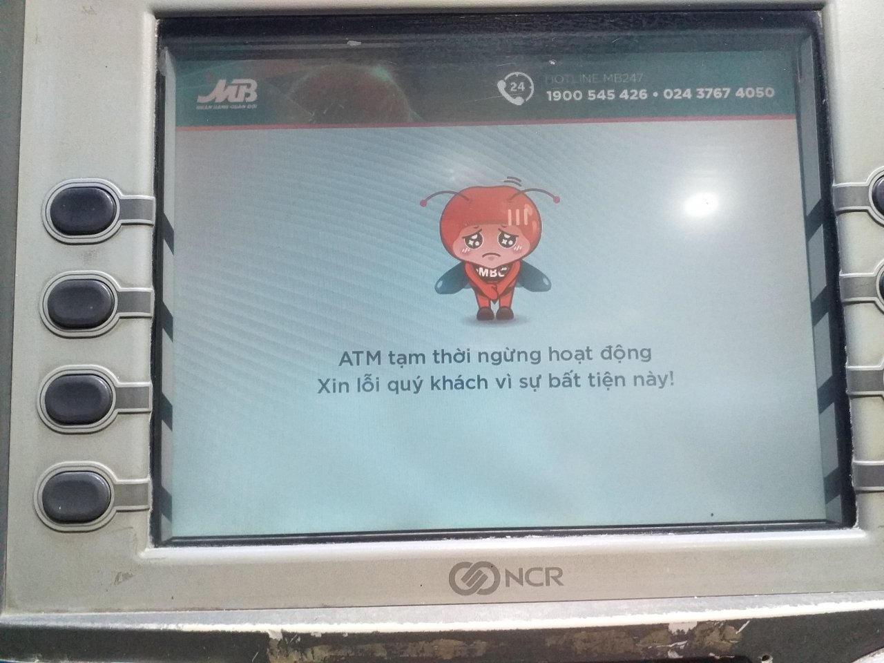 chua-den-tet-nguyen-dan-ky-hoi-atm-ngan-hang-quan-doi-ngung-hoat-dong