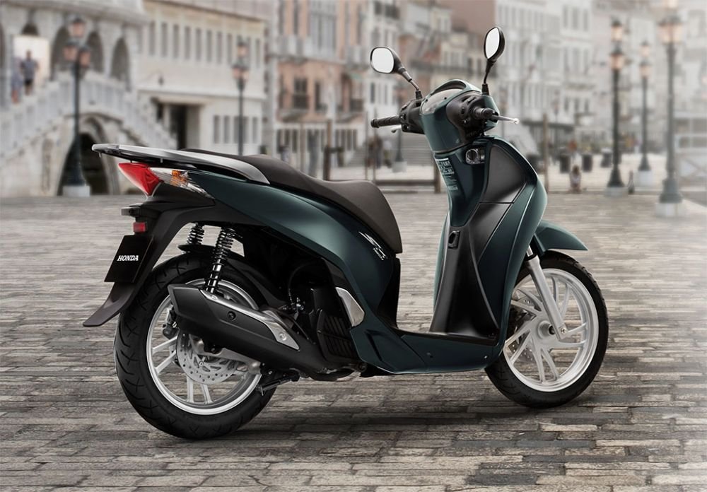 gia-xe-sh-150-thang-12019-moi-nhat