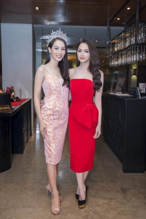 lo-dien-dan-khach-moi-toan-sao-cua-chung-ket-the-tiffany-viet-nam