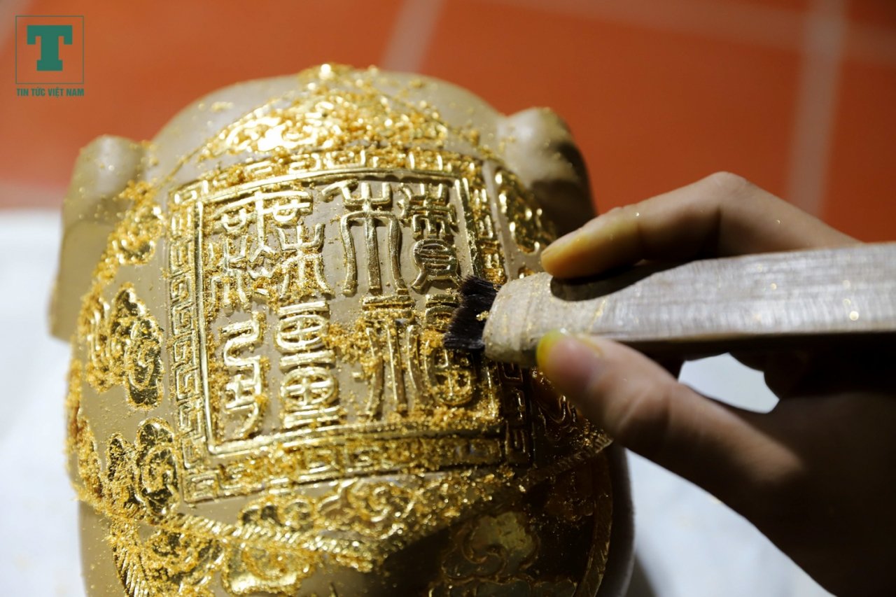 sieu-lon-dat-dat-vang-gia-gan-100-trieu-danh-cho-dai-gia-choi-tet