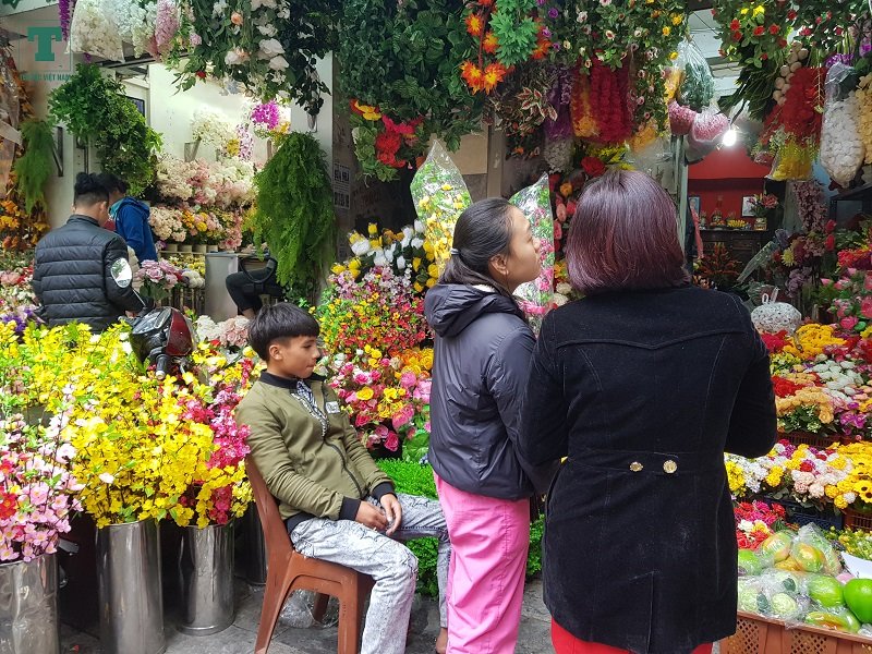 thi-truong-hoa-gia-nhon-nhip-don-tet-nguyen-dan-2019