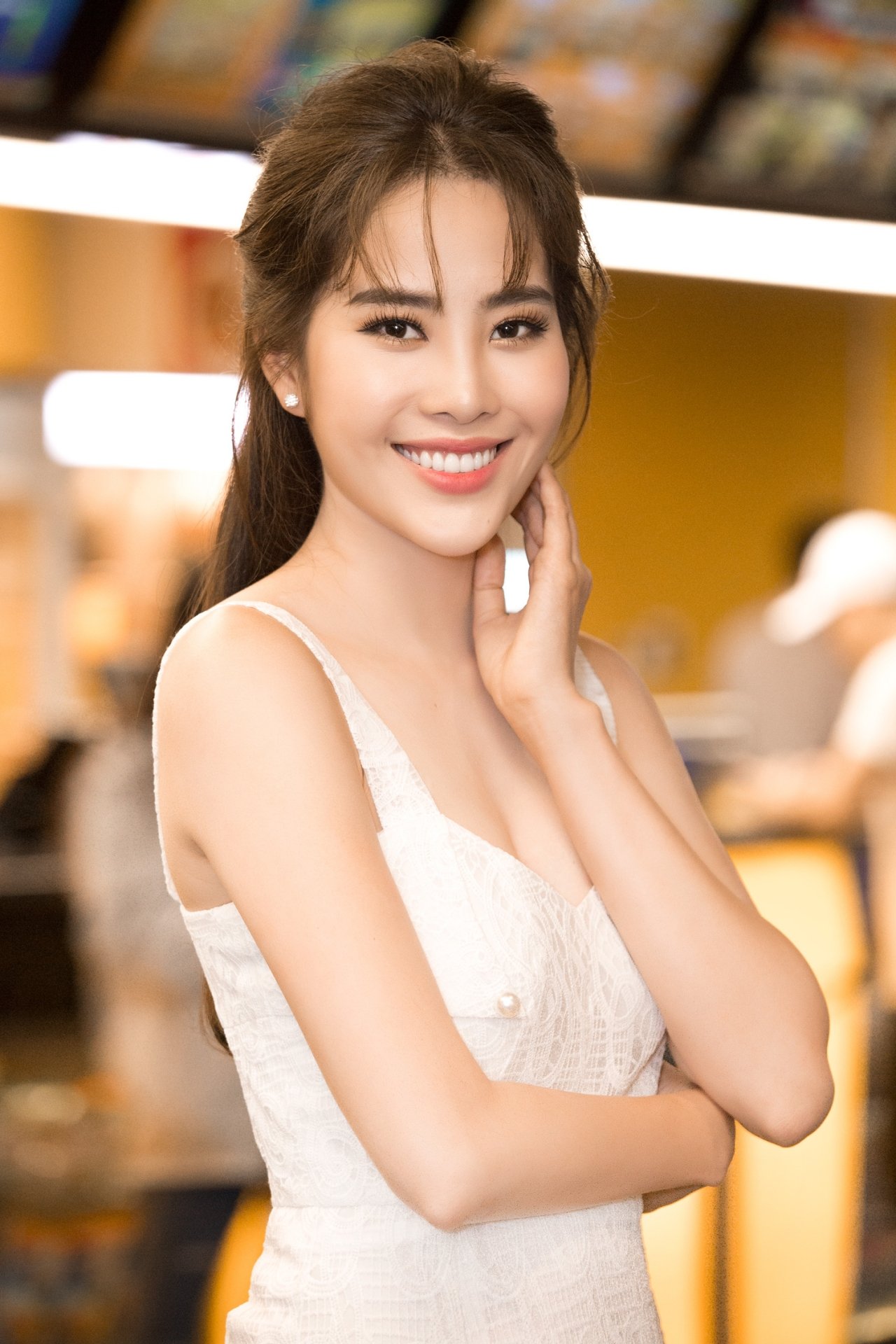 nam-em-chup-anh-voi-dang-ky-quac-gui-den-lee-min-ho