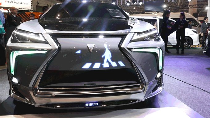 xe-co-cham-khac-toan-than-o-tokyo-auto-salon