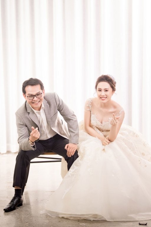 anh-cuoi-cua-nsnd-trung-hieu