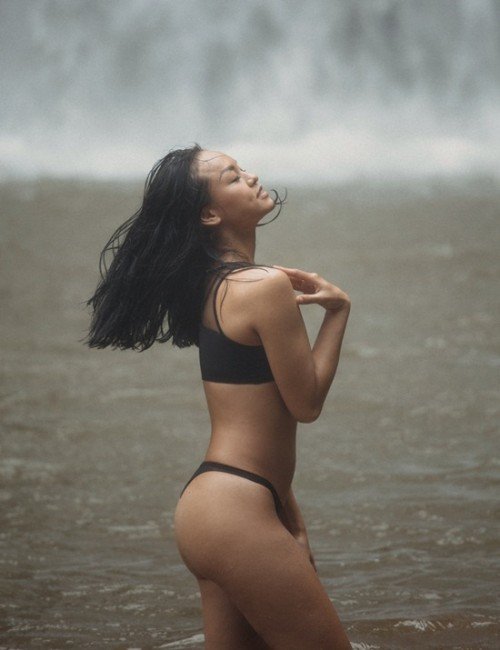 mai-ngo-toi-la-nguoi-mau-di-biet