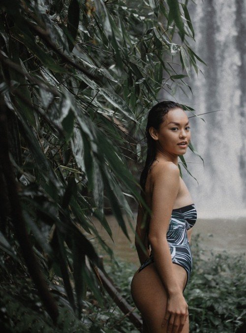 mai-ngo-toi-la-nguoi-mau-di-biet