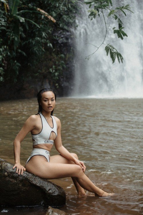 mai-ngo-toi-la-nguoi-mau-di-biet