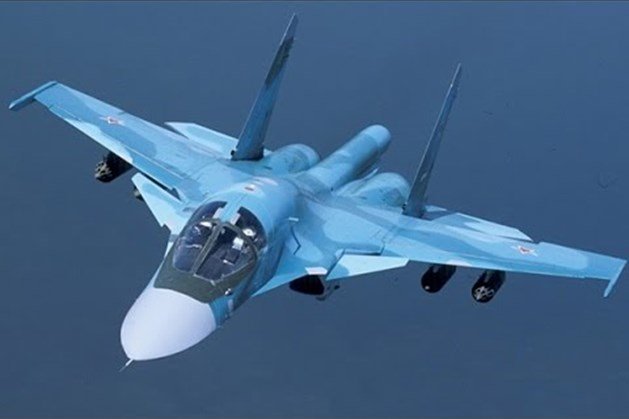 nong-hai-may-bay-chien-dau-su-34-dam-vao-nhau-o-vien-dong
