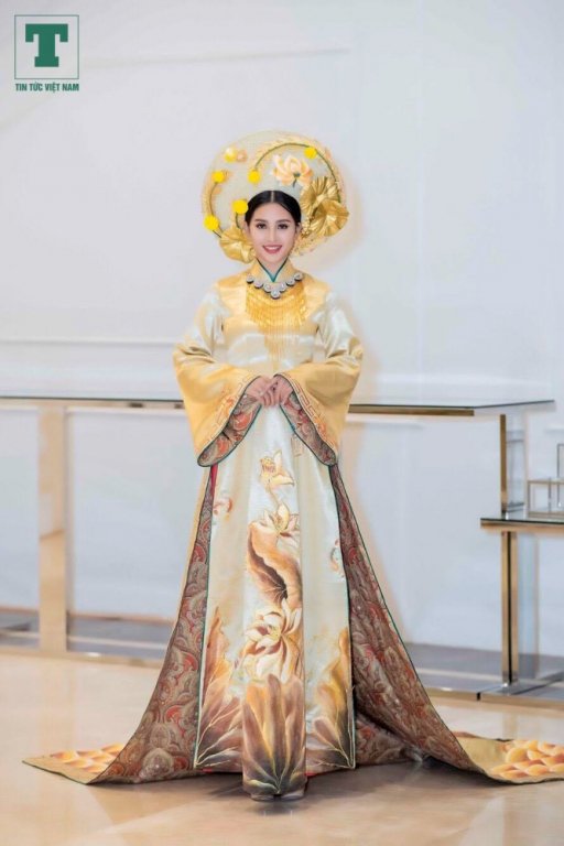 ao-dai-be-mac-du-lich
