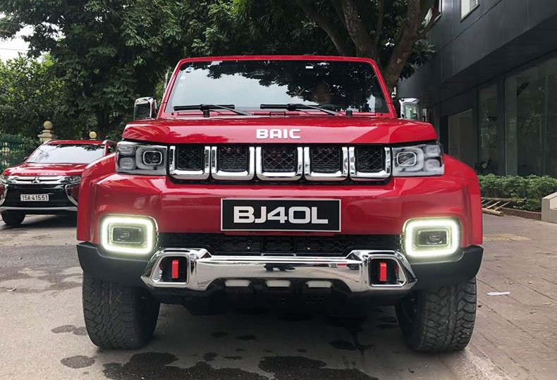 baic-bj40l-xe-trung-quoc-nhai-mercedes-va-jeep-ve-viet-nam
