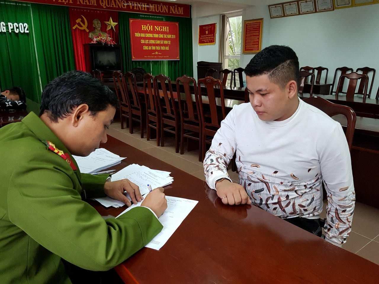 thua-thien-hue-giam-doc-cong-an-tinh-truc-tiep-chi-dao-pha-chuyen-an-mua-ban-tang-tru-trai-phep-chat-ma-tuy