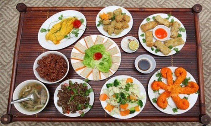 tet-ong-cong-ong-tao-dich-vu-dat-co-cung-dat-hang