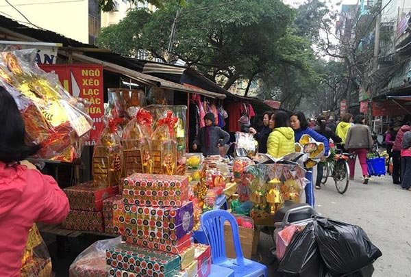 tet-ong-cong-ong-tao-dich-vu-dat-co-cung-dat-hang