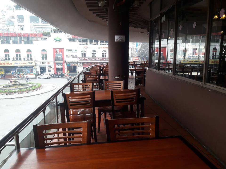 cho-xem-phao-hoa-dem-giao-thua-o-ha-noi-cuc-re-va-cuc-dep-vua-mo-ban-da-chay-ve