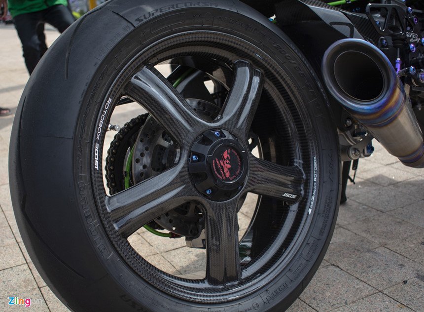 kawasaki-ninja-h2r-gia-hon-3-ty-dong-cua-biker-an-giang