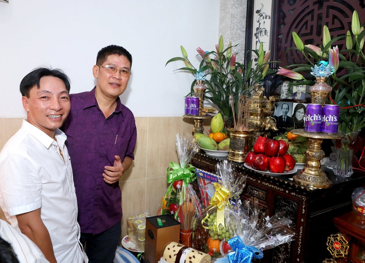 phuoc-sang-xuong-can-pho-phac-trong-ngay-gio-cua-ba-tan-beo